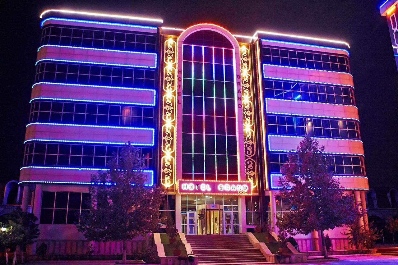 Grand Nakhchivan Hotel Eksteriør bilde