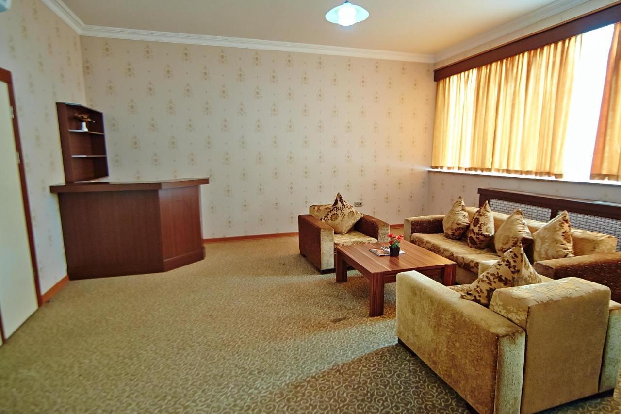 Grand Nakhchivan Hotel Eksteriør bilde