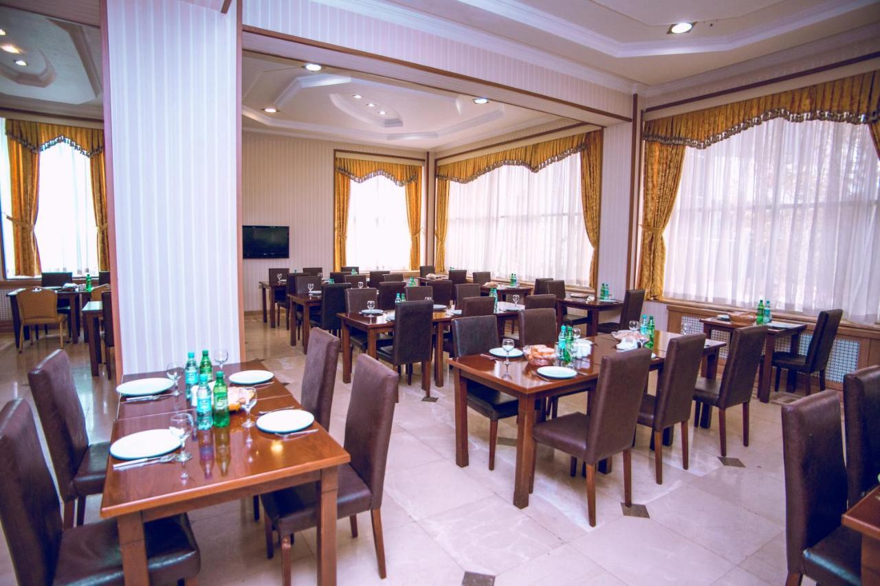 Grand Nakhchivan Hotel Eksteriør bilde